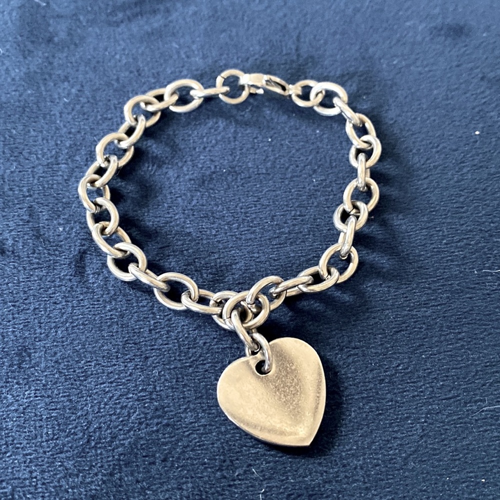 Heart charm bracelet